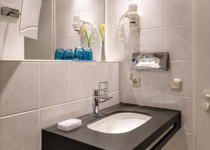 Seehof فندق هيرشينج ام امرسي